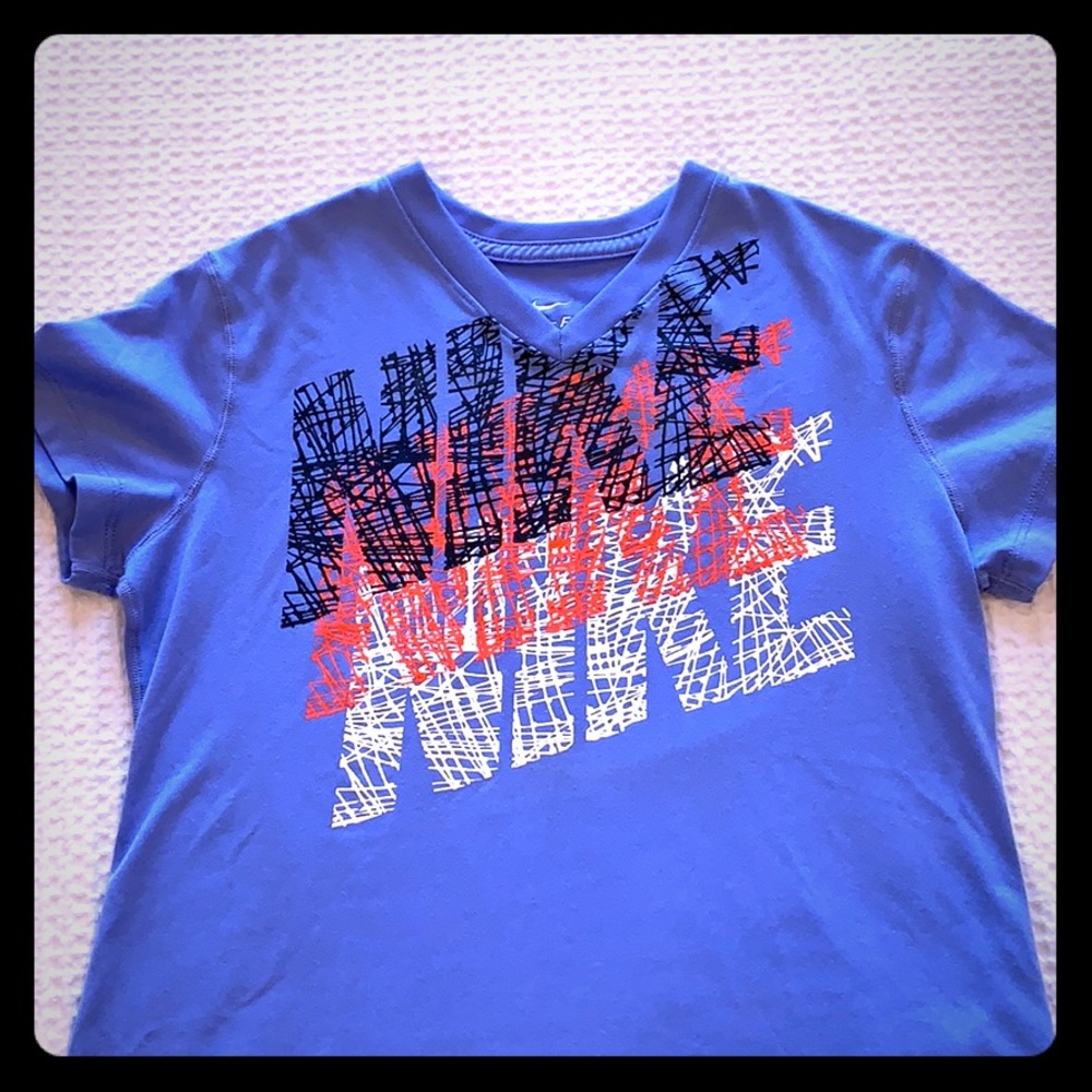 Nike t-shirt